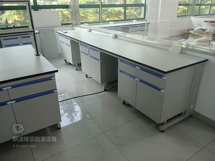 山东省烟台实验室设备实验台安装