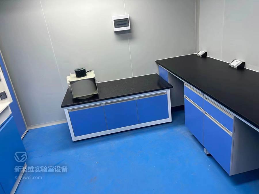 云南昆明市实验室工作台安装案例